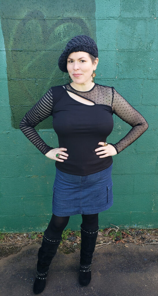 Image of Mirror Mirror Moda Cutout Top on the body