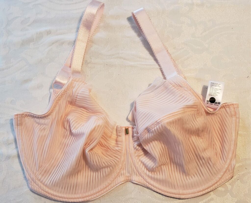 Front image of Fantasie Fusion off the body