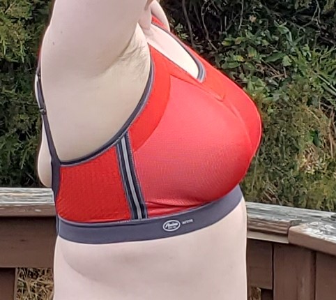 Side view of Anita Momentum on the Body