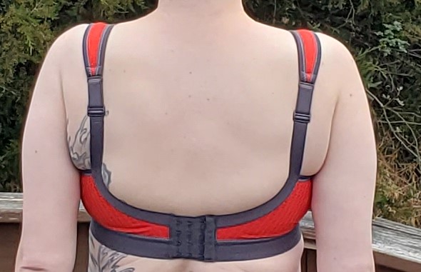 Back view of Anita Momentum on the Body